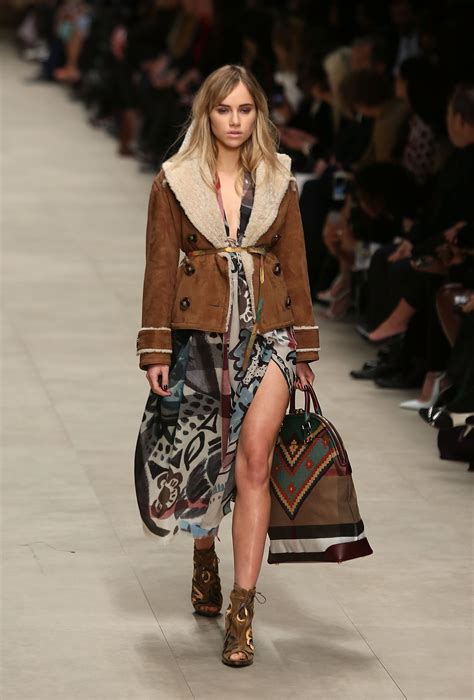 harry modella burberry|the burberry show model.